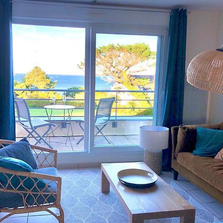 Appartement Vue Mer A 100M De La Plage Au Centre De Carantec Exterior photo