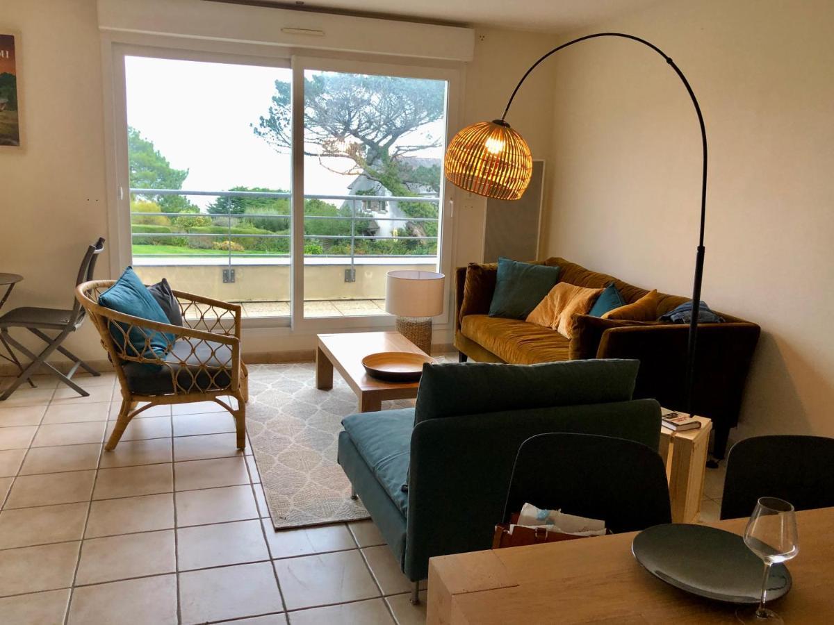 Appartement Vue Mer A 100M De La Plage Au Centre De Carantec Exterior photo